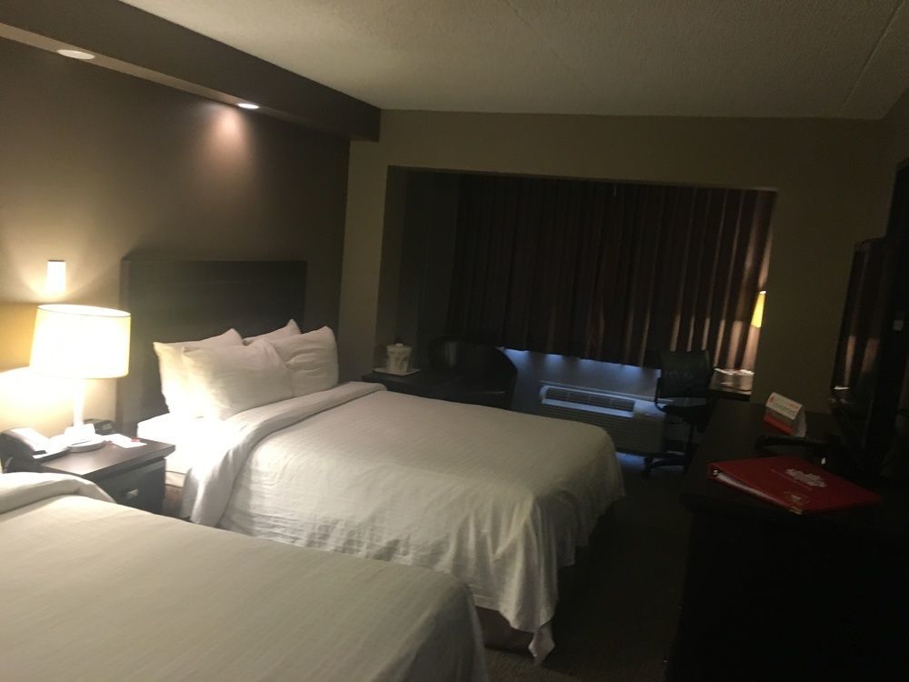 Express By Canad Inns Winnipeg Esterno foto